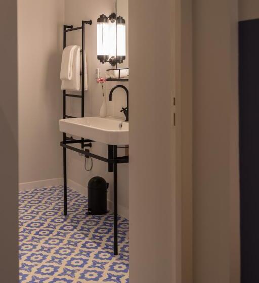 Deluxe Zimmer, Mas Du Brulat