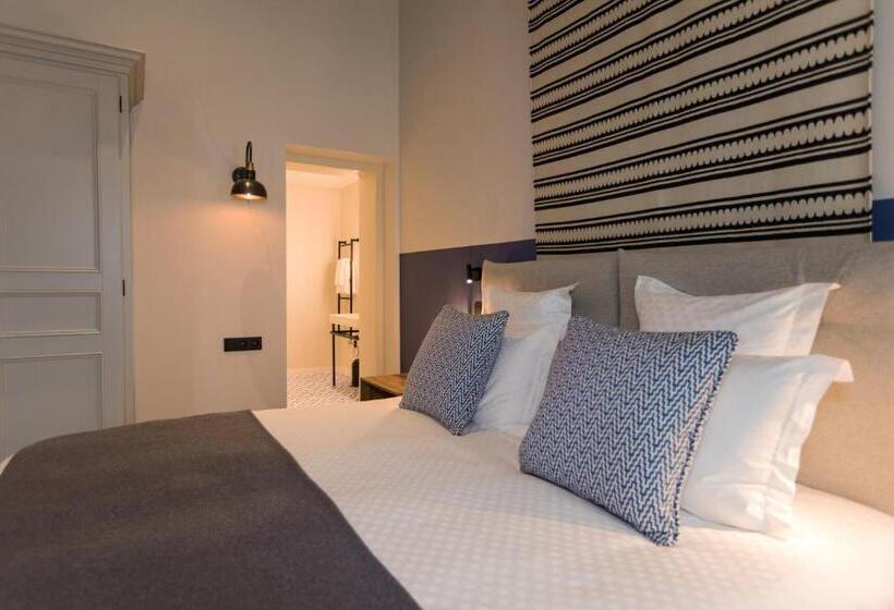 Deluxe Zimmer, Mas Du Brulat