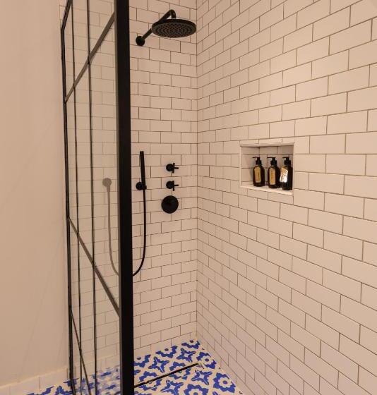 Deluxe Zimmer, Mas Du Brulat