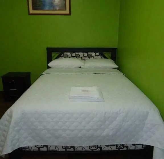 اتاق استاندارد یک نفره, Hostal Bolívar Inn
