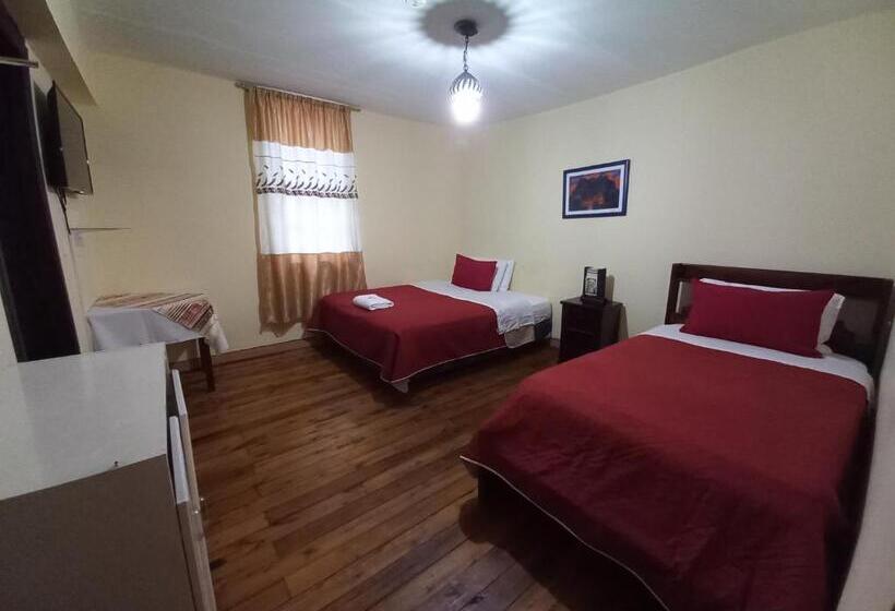 Standaard Driepersoonskamer, Hostal Bolívar Inn