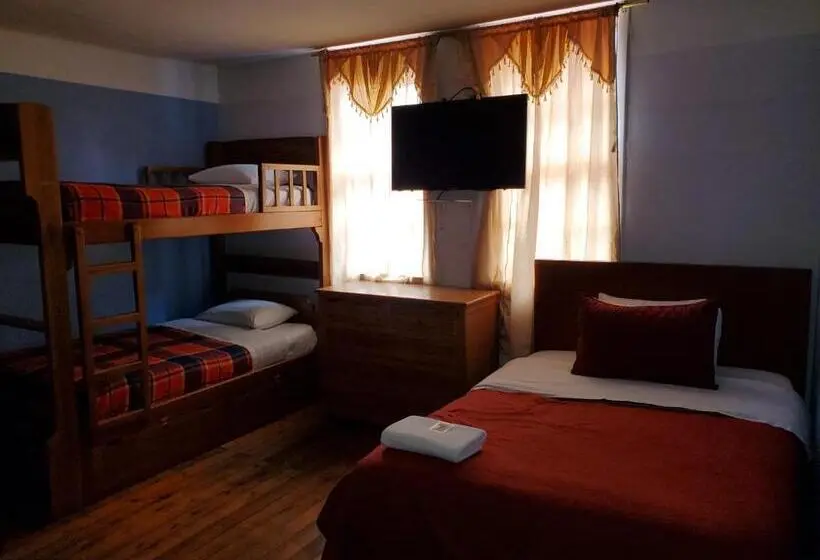 اتاق استاندارد چهار تخته, Hostal Bolívar Inn