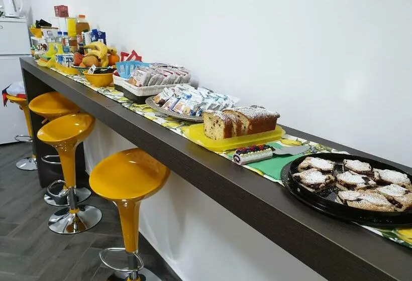 スタンダードトリプルルーム, La Casa Dei Limoni