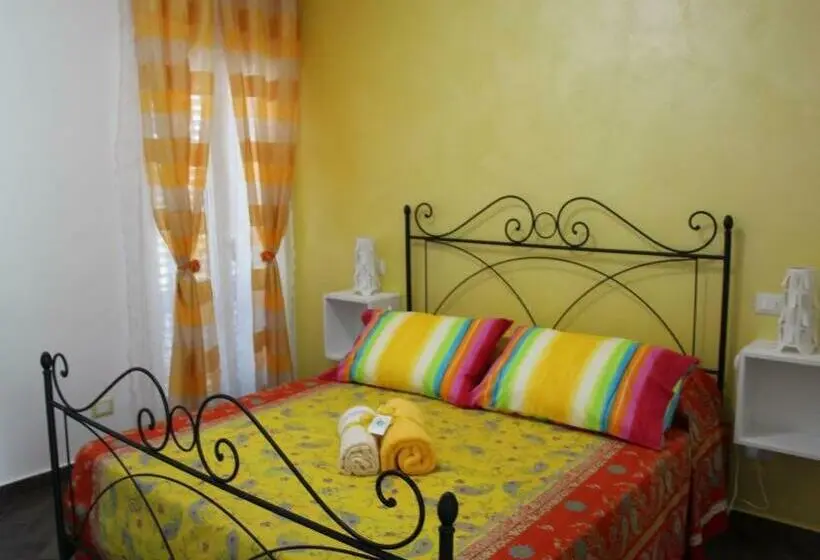 スタンダードトリプルルーム, La Casa Dei Limoni