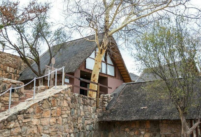 اتاق استاندارد با چشمانداز دریاچه, Von Bach Dam Resort