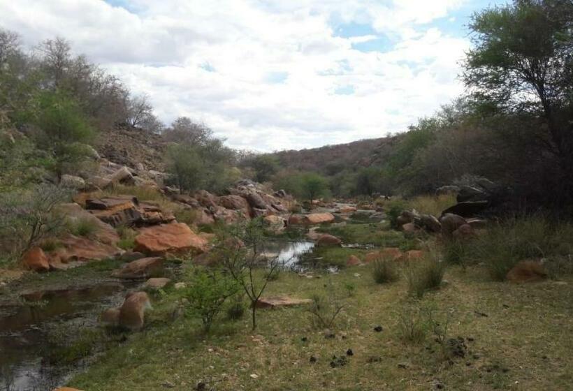 اتاق استاندارد با چشمانداز دریاچه, Von Bach Dam Resort