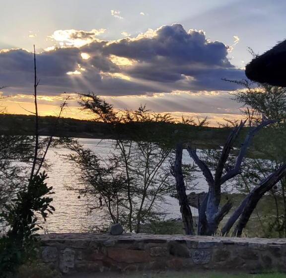 اتاق استاندارد با چشم‌انداز دریاچه, Von Bach Dam Resort