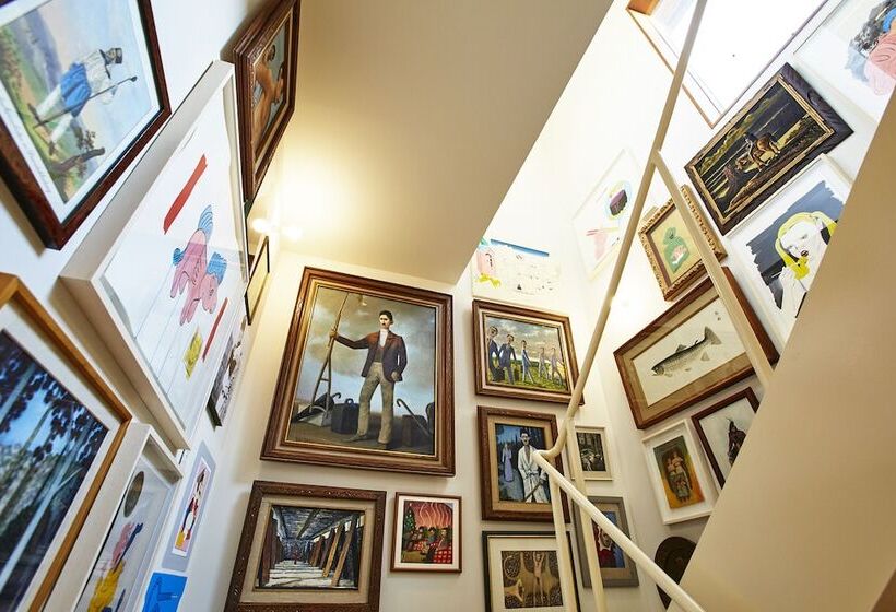 מיטה בחדר משותף, Utsuwa Designed Hostel