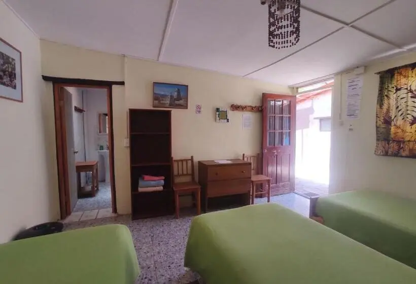 Comfort Kolmen Hengen Huone, Hostal Sonchek
