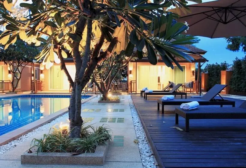 デラックスビラの１ベッドルーム, Keang Kluen Talay Resort