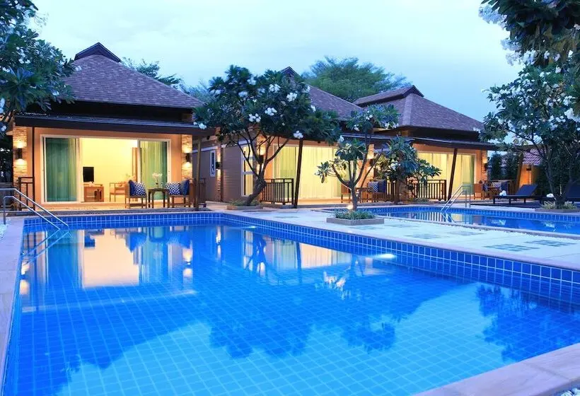 デラックスビラの１ベッドルーム, Keang Kluen Talay Resort