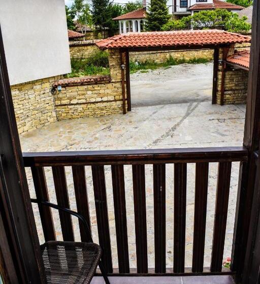 Номер Стандарт с Балконом, Complex Bolyarsko Selo & Spa