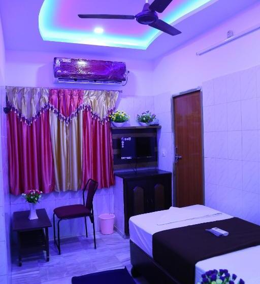 اتاق استاندارد یک نفره, Garuda Guntur