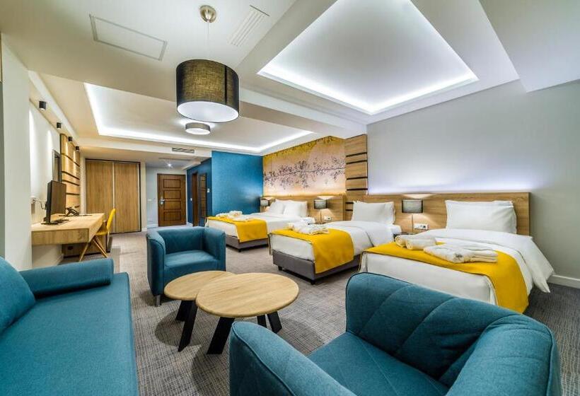 اتاق لوکس, Unique Resort And Spa