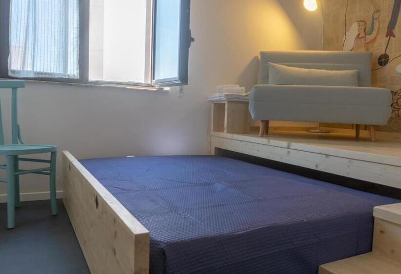 标准单人间, Kartè