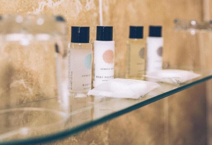 חדר סטנדרט יחיד, Hardwick Arms