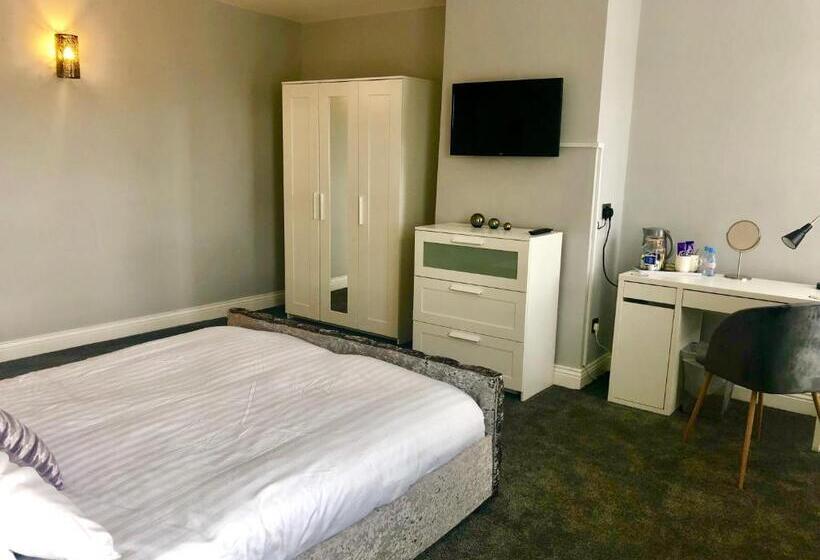 标准间, Hardwick Arms