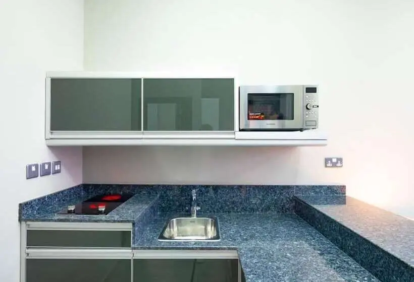سوییت اجرایی, Saray Prime Suites