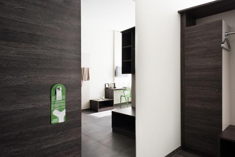 غرفة قياسية فردية, Eee Hotel Traun