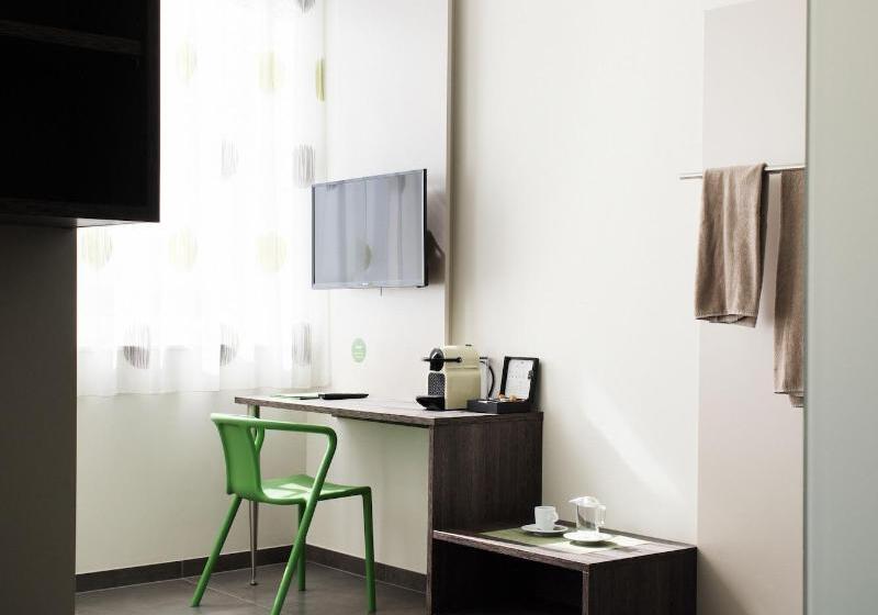 غرفة قياسية فردية, Eee Hotel Traun