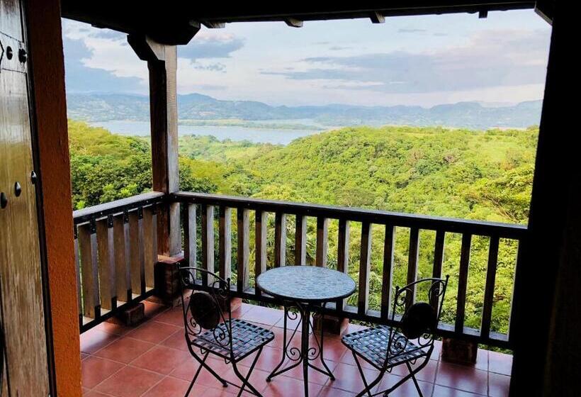 レイクビュースタンダードルーム, El Tejado