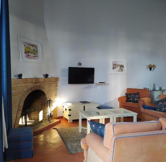 شقة غرفتين, Marchanta