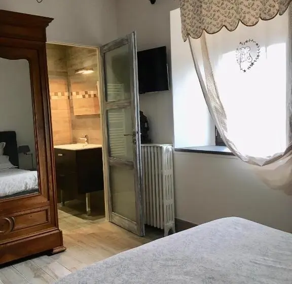 デラックスルーム, Logis De La Roche  Niort  Chauray