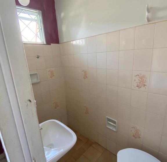 سوییت, Pousada Girassol