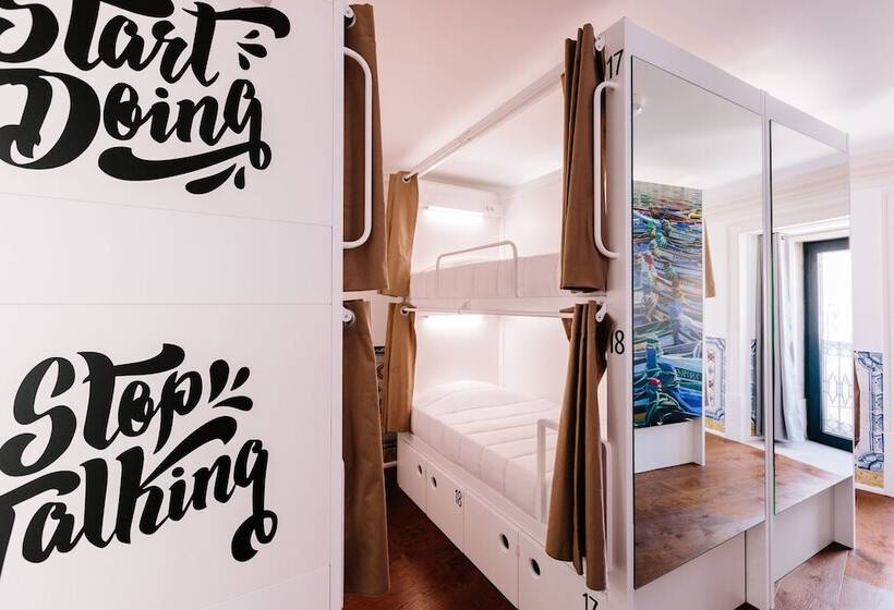 تختخواب در اتاق مشترک, Lisbon South Hostel