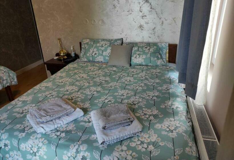 اتاق خانوادگی, Vila Mila Riverside Apartments