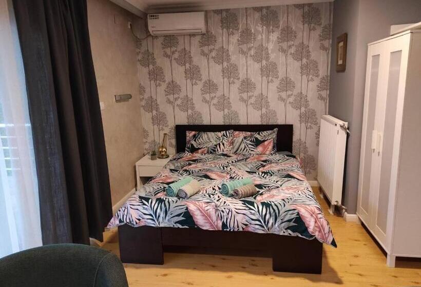 اتاق لوکس خانوادگی, Vila Mila Riverside Apartments