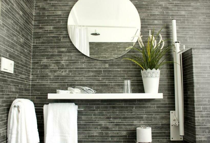 اتاق استاندارد, Akkeri Guesthouse