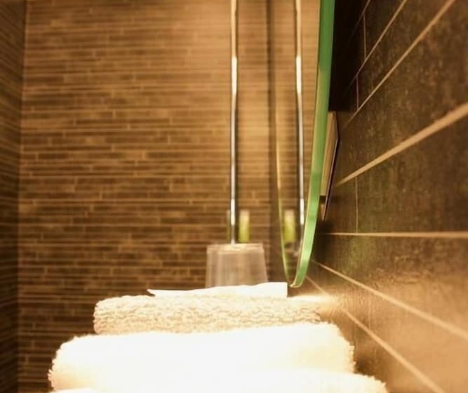 اتاق استاندارد سه نفره, Akkeri Guesthouse