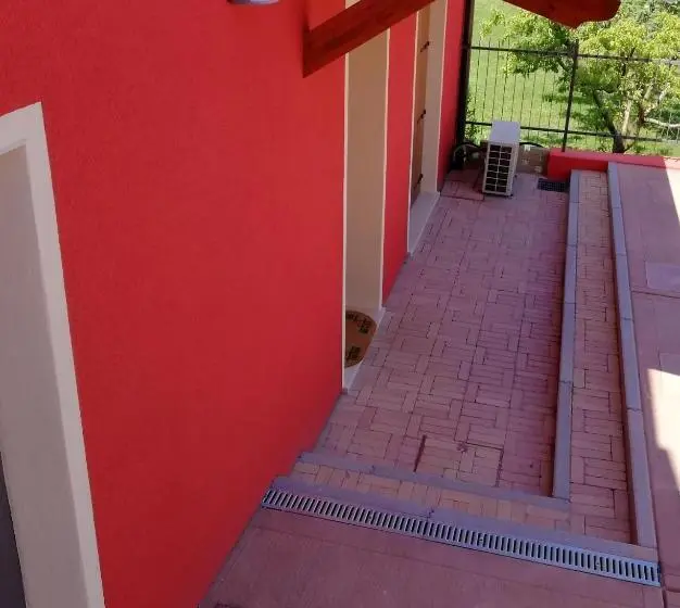 スイート, Karingo House