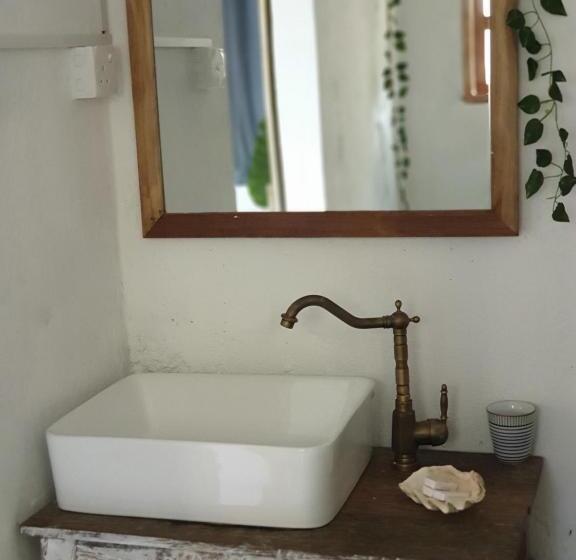 家庭套房, Memo's Beach