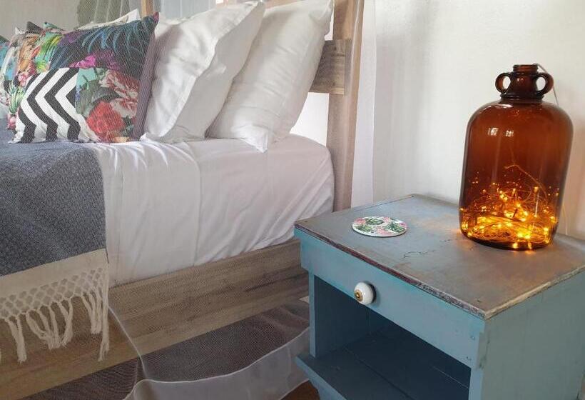 家庭套房, Memo's Beach