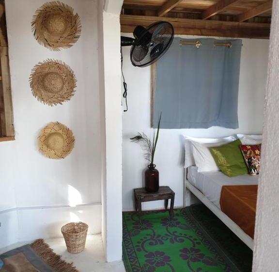 家庭套房, Memo's Beach