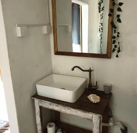 家庭套房, Memo's Beach