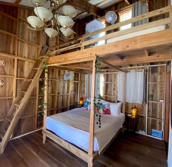 家庭间, Memo's Beach