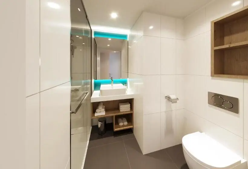 Standard-huone King-vuode, Holiday Inn Express & Suites Ghent By Ihg