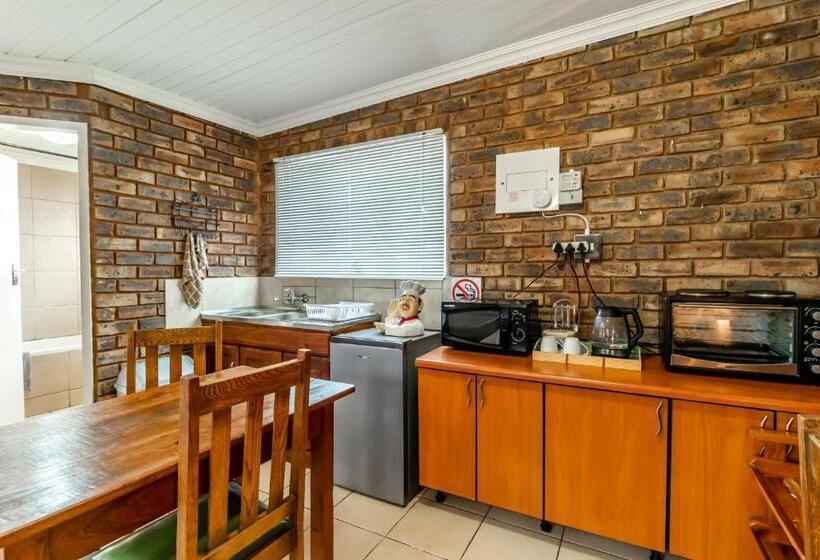 带1个卧室的公寓, Berghaan Pretoria