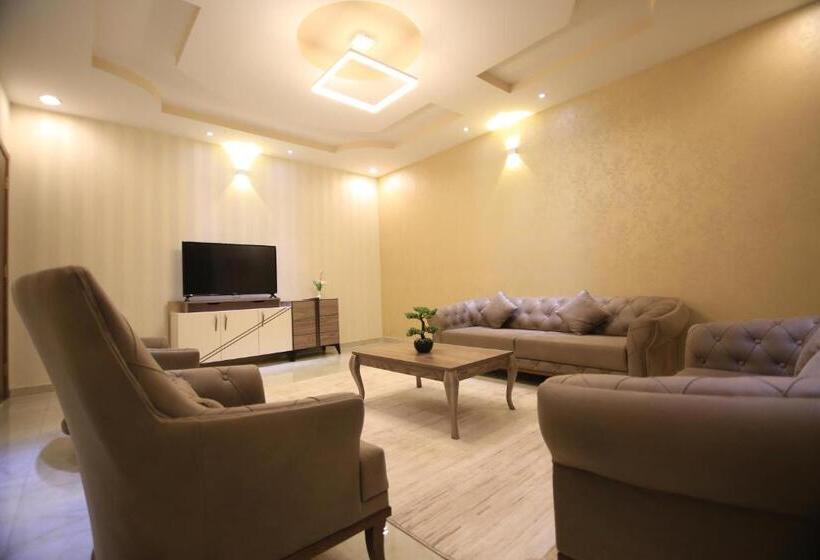 آپارتمان 3 خوابه, Four Seasons Estate