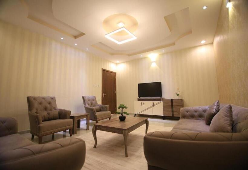 آپارتمان 3 خوابه, Four Seasons Estate