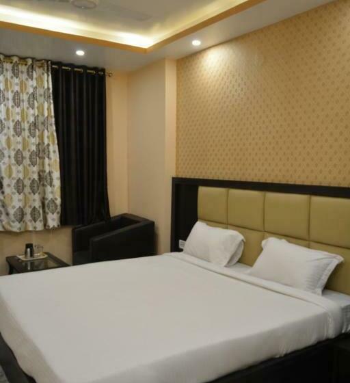 Deluxe Rum, Olive Suites