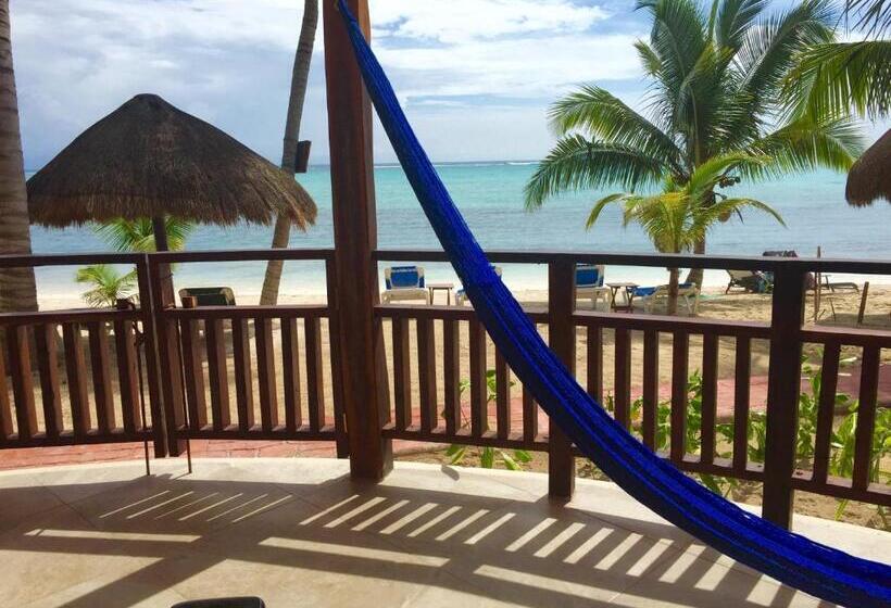 بانگلوی استاندارد, Nah Uxibal Villa And Casitas