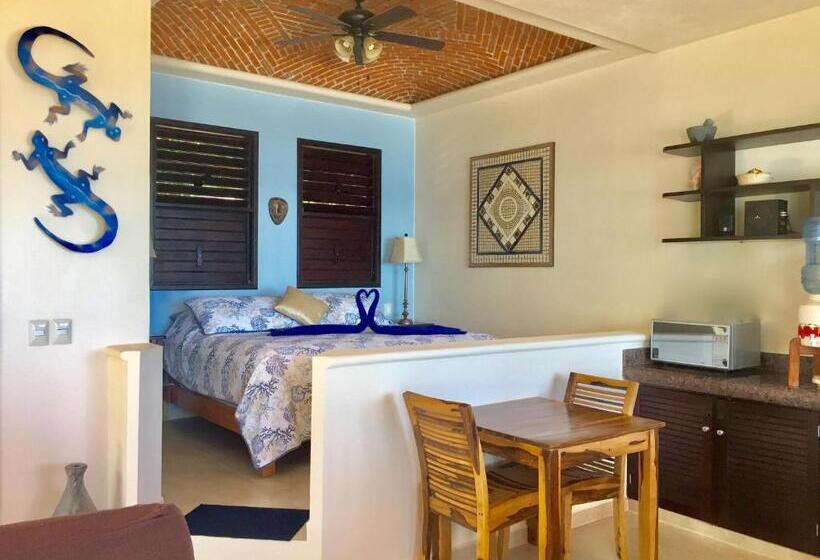 بانگلوی استاندارد, Nah Uxibal Villa And Casitas