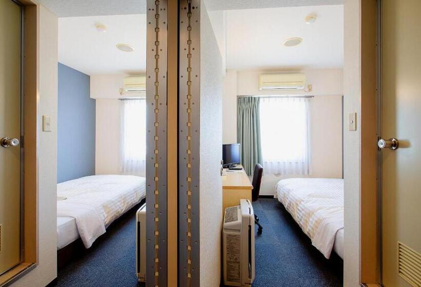 Четырехместный Номер Economy, Super Hotel Matsuyama