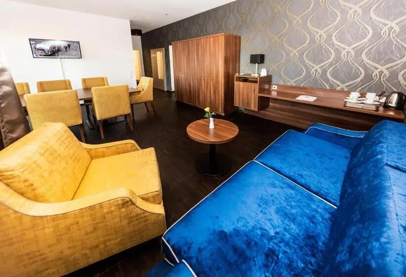 ロイヤルスイート, Best Western Plus Royal Suites