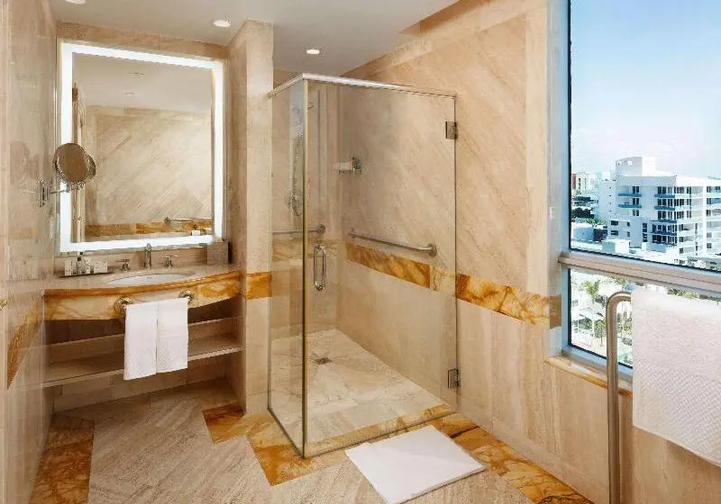 スイート, Best Western Plus Royal Suites