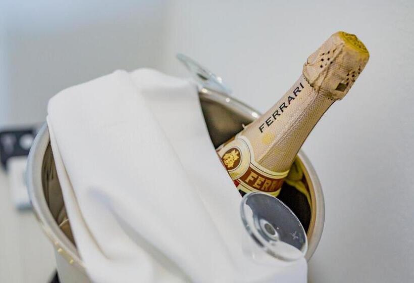 디럭스 테라스 룸 바다 전망, Ossuna Bay Hotel Boutique